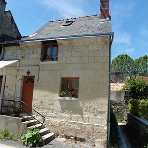 Gite Chemin Des Pres R De Pre Vert Villa Chinon Exterior photo