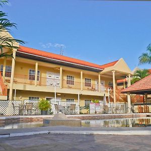 Hotel North Resort Paramaribo Exterior photo