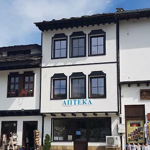 Chasovnica Hotel Tryavna Exterior photo