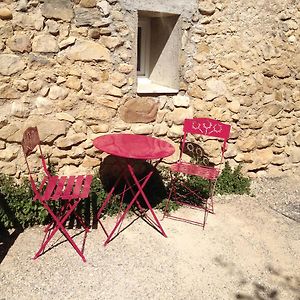 Chambre D'Hote Geiko Hotel Cabrieres-d'Aigues Exterior photo