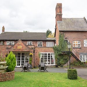 Wincham Hall Hotel Northwich Exterior photo