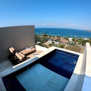 Bukit Pool Suites Gili Gede Exterior photo