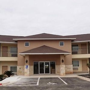 Hotel Cotulla Exterior photo