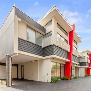 Phillip Island Townhouses Cowes Exterior photo