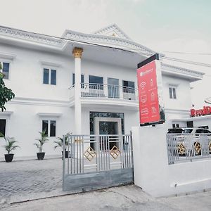 Reddoorz Syariah Near Transmart Lampung Hotel Bandar Lampung Exterior photo