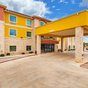 Residency Suites Cotulla Exterior photo