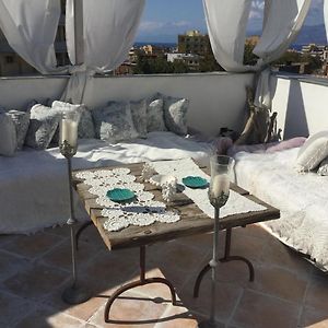 Il Giardino D'Ulisse Bed & Breakfast Reggio Calabria Exterior photo