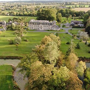 Chateau Des Monts Bed & Breakfast Barbeville Exterior photo