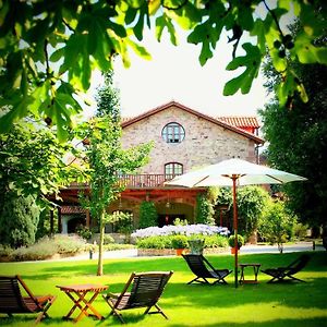 Jardin De Carrejo Hotel Cabezon De La Sal Exterior photo